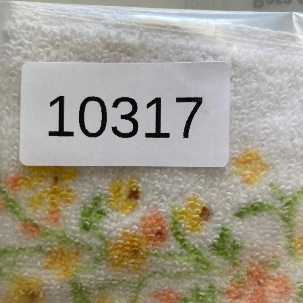 Vintage 70s Holly Hobbie Bath Hand Towel White Fringed Floral Cotton Cannon